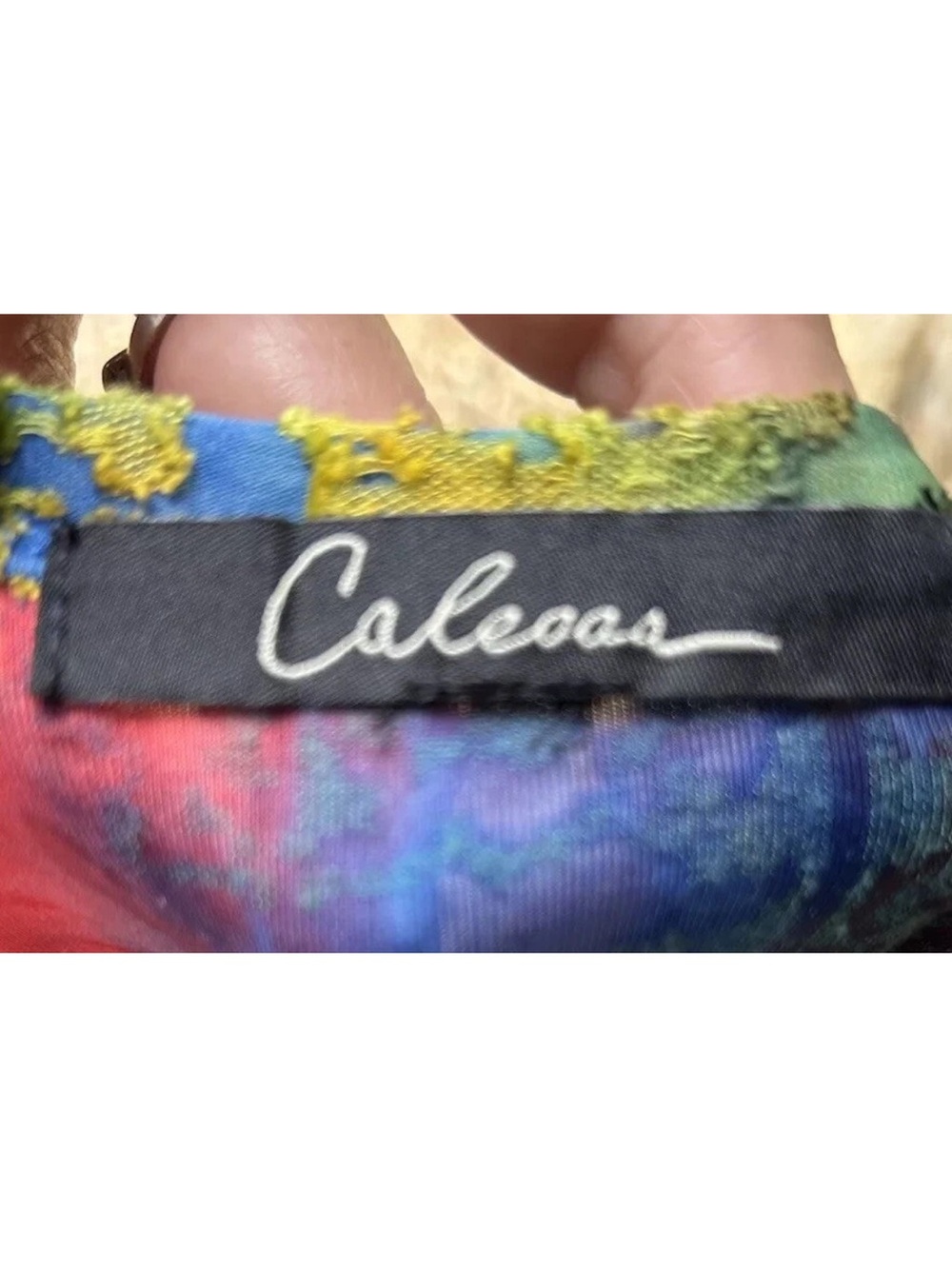 CALEAAS Top Size L Multicolor Abstract Textured Print Excellent Condition - Picture 8 of 8